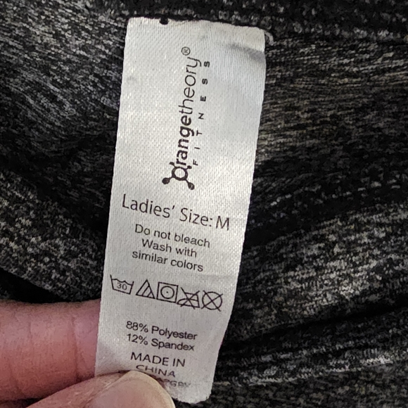 Orange Theory workout pants size Medium - Picture 2 of 3